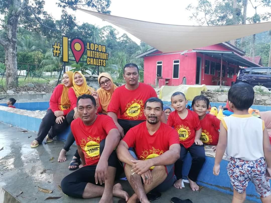 Lopoh Waterfront Budget Chalets Villa Hulu Langat Eksteriør bilde