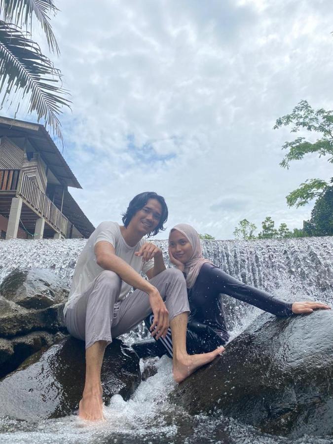 Lopoh Waterfront Budget Chalets Villa Hulu Langat Eksteriør bilde